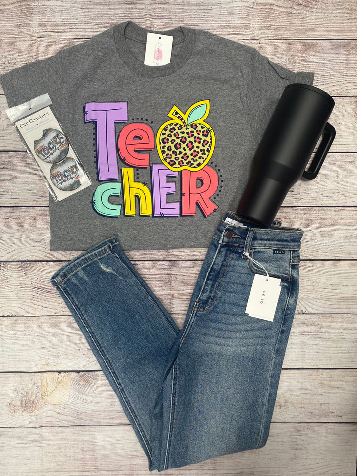 Leopard Apple Teacher T-shirt