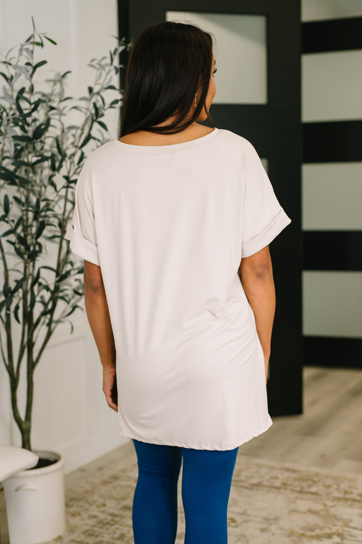 Basic Layering Relaxed V-Neck Tee
