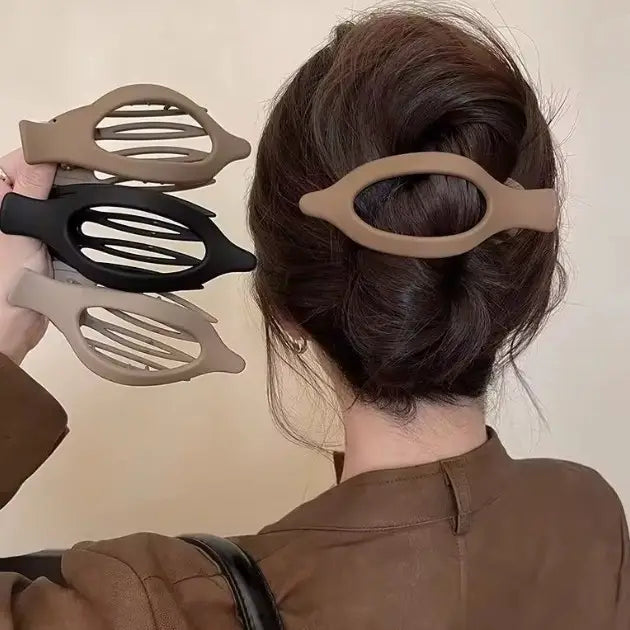 Oversized Lay Flat Hair Claw Clip